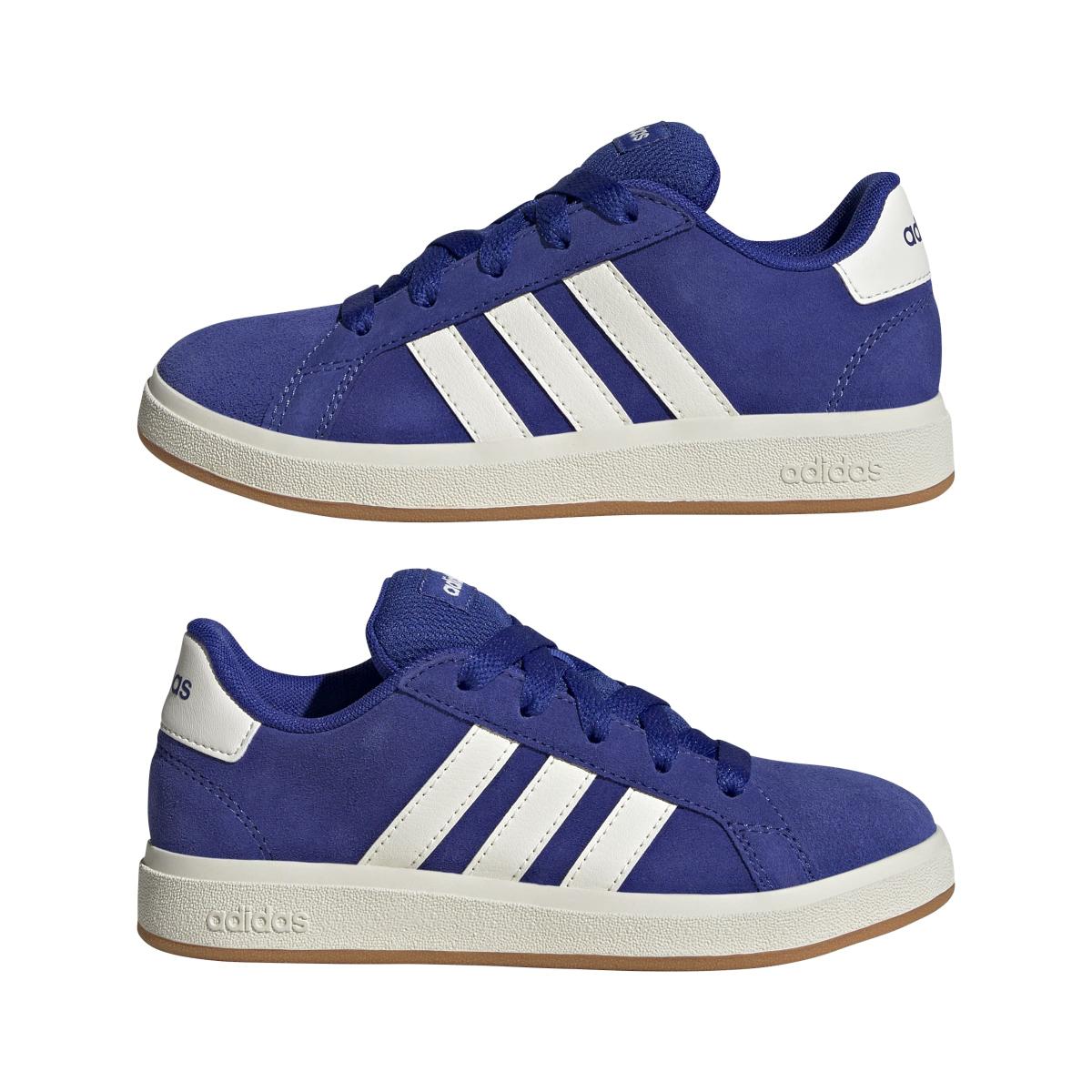 product/a/d/adidas_jp5894_10_footwear_photography_mirrored_pair_view_white-nw091625.jpg